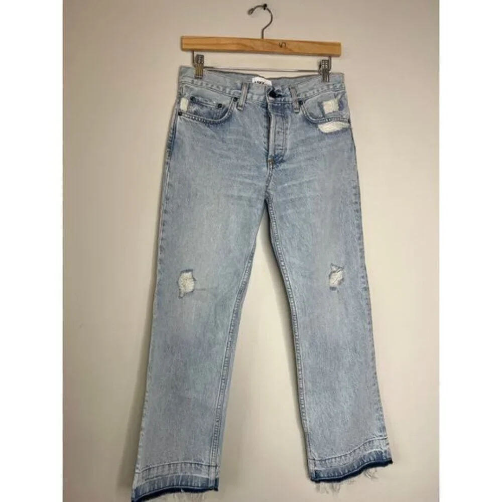 NEW ASKK NY Frayed Hem Distressed Detailing Crop Jeans Light Blue Wash Size: 25
